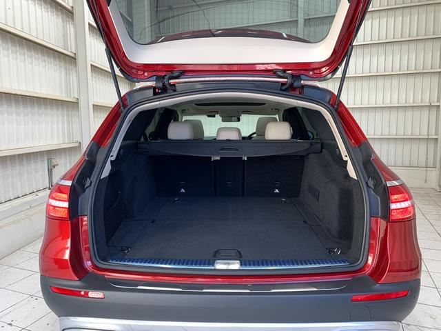 Eクラスオールテレイン E220d 4マチック オールテレイン フルレザー サンルーフ 4WD 純正ナビゲーション アダクティブクルーズコントロール 19インチ純正アルミホイール 本革マキアートベージュ ドラレコ ETC(17枚目)