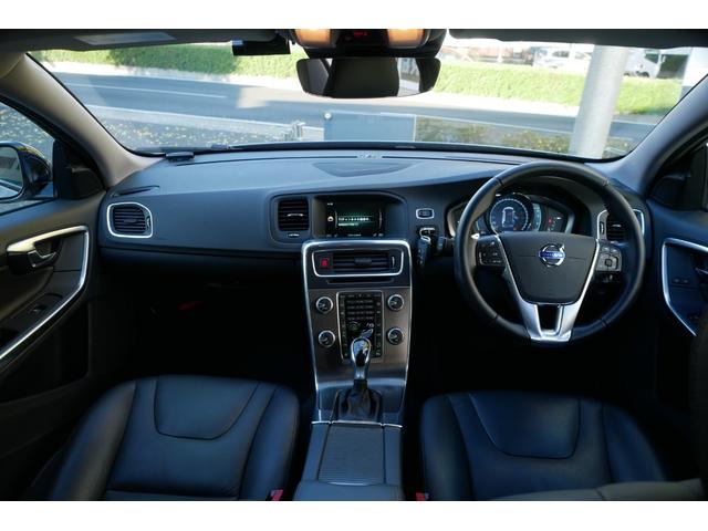 Ｖ６０ クロスカントリー　Ｔ５　ＡＷＤ　ＳＥ　弊社下取り／純正アルミホイール／レザーシート／シートヒーター／バックカメラ／パーキングセンサー／アダプティブクルーズコントロール／ディスプレイオーディオ／ハンズフリー／ＥＴＣ／ドライブレコーダー（10枚目）