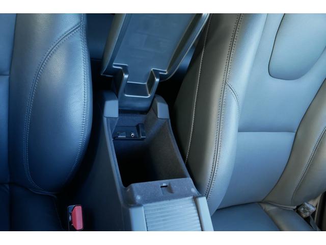 Ｖ６０ クロスカントリー　Ｔ５　ＡＷＤ　ＳＥ　弊社下取り／純正アルミホイール／レザーシート／シートヒーター／バックカメラ／パーキングセンサー／アダプティブクルーズコントロール／ディスプレイオーディオ／ハンズフリー／ＥＴＣ／ドライブレコーダー（68枚目）