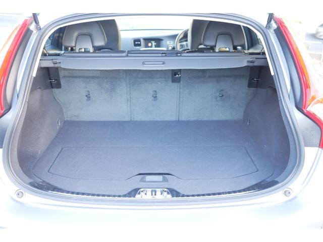 Ｖ６０ クロスカントリー　Ｔ５　ＡＷＤ　ＳＥ　弊社下取り／純正アルミホイール／レザーシート／シートヒーター／バックカメラ／パーキングセンサー／アダプティブクルーズコントロール／ディスプレイオーディオ／ハンズフリー／ＥＴＣ／ドライブレコーダー（76枚目）