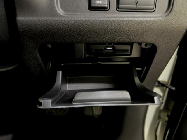 セレナ ｅ－パワー　ハイウェイスターＶ　純正ナビ／ＴＶ／アラウンドビューモニター／プロパイロット／フリップダウンモニター／ＢＵＳＯＵエアロ／デジタルインナーミラー／ＥＴＣ（15枚目）