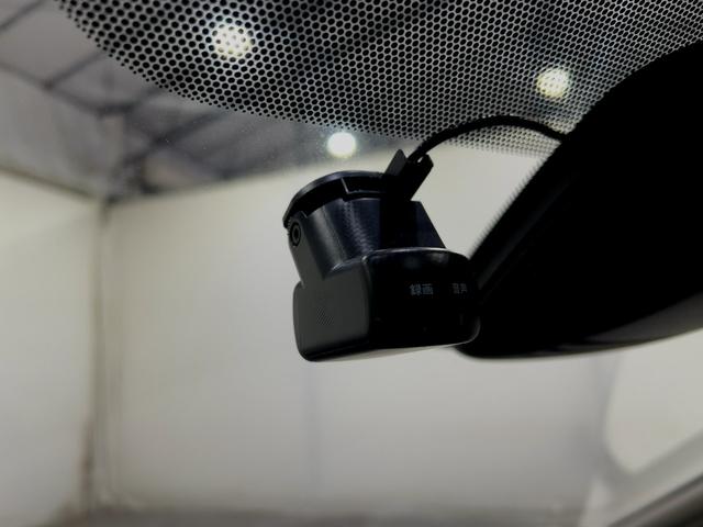 セレナ ｅ－パワー　ハイウェイスターＶ　純正ナビ／ＴＶ／アラウンドビューモニター／プロパイロット／フリップダウンモニター／ＢＵＳＯＵエアロ／デジタルインナーミラー／ＥＴＣ（16枚目）