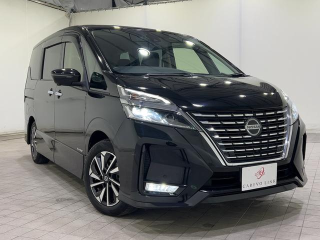 セレナ ハイウェイスターＶ　後席モニター　ＬＥＤヘッドライト　純正ナビ（4枚目）