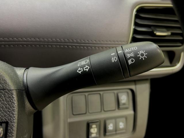 セレナ ハイウェイスターＶ　後席モニター　ＬＥＤヘッドライト　純正ナビ（52枚目）