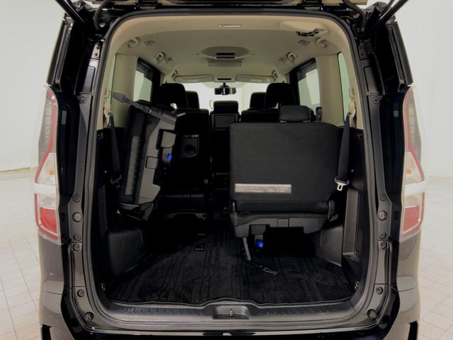 セレナ ハイウェイスターＶ　後席モニター　ＬＥＤヘッドライト　純正ナビ（76枚目）