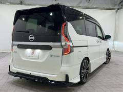 �����ʥ����륹�δ�������ˤ�곰�Ф����¤���Ƥ��ޤ��������ä�᡼�롢ư��ǤΥ���饤���̤��ǽ�Ǥ������Ҥ��䤤��碌���������ޤ��� 5