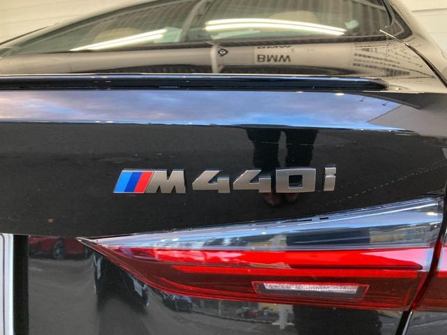 ４シリーズ Ｍ４４０ｉ　ｘＤｒｉｖｅクーペ　弊社元試乗車　禁煙車　コニャックレザーシート　電動シート　シートヒーターハーマンカードンスピーカー　地デジＴＶ　アクティブクルーズコントロール　純正ＨＤＤナビ　全方位カメラ　パドルシフト（48枚目）