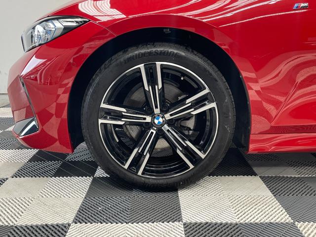 ３シリーズ ３２０ｉ　Ｍスポーツ　ハイラインパッケージ　ハイラインパッケージ　ブラックレザー　コンフォートパッケージ　オートマチックトランクリッド　ランバーサポート　サンプロテクションガラス　ハンズオフアシスト　衝突被害軽減ブレーキ　ヘッドアップディスプレ（7枚目）