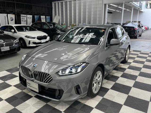 1シリーズ 120d テクノロジーパッケージ 高速渋滞時ハンズオフアシスト アラウンドビューカメラ ヘッドアップディスプレイ インテリアカメラ レーンキーピングアシスト アンビエントライト オートマチックテールゲート(19枚目)