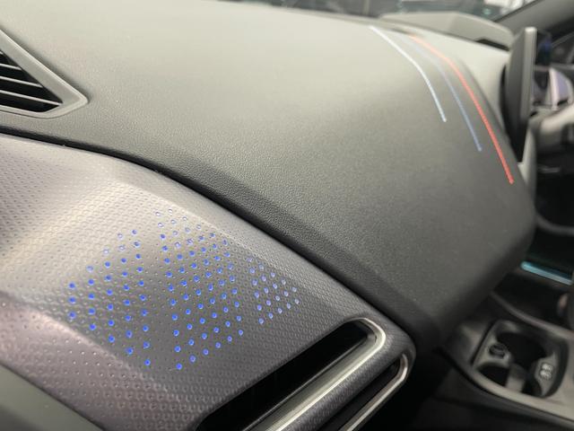 2シリーズ 220グランクーペ Mスポーツ ハイラインパッケージ テクノロジーパッケージ ブラックヴェガンザレザー harmankardonスピーカー ヘッドアップディスプレイ サンプロテクションガラス カーブドディスプレイ アクティブクルーズ(23枚目)