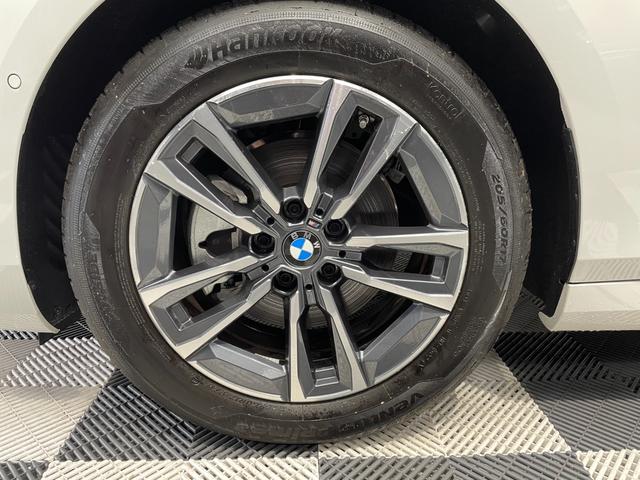 2シリーズ 218iアクティブツアラー Mスポーツ 認定中古車 元デモカー ドライビングアシストプロ パーキングアシスト ブラインドスポットモニター AppleCarPlay 電動トランク ワイヤレスチャージャー アンビエントライト 前席シートヒーター(10枚目)