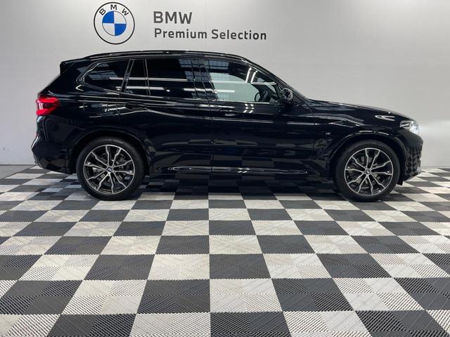 Ｘ３ ｘＤｒｉｖｅ　２０ｄ　Ｍスポーツ　ブラックヴァーネスカレザー　ハイラインパッケージ　２０インチアルミ　リヤシートアジャスト　社外リヤモニター　アダプティブＬＥＤヘッドライト　衝突被害軽減ブレーキ　アクティブクルーズコントロール（6枚目）
