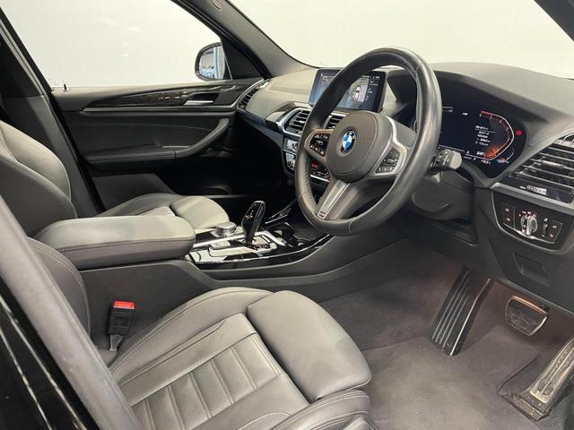 Ｘ３ ｘＤｒｉｖｅ　２０ｄ　Ｍスポーツ　ブラックヴァーネスカレザー　ハイラインパッケージ　２０インチアルミ　リヤシートアジャスト　社外リヤモニター　アダプティブＬＥＤヘッドライト　衝突被害軽減ブレーキ　アクティブクルーズコントロール（12枚目）