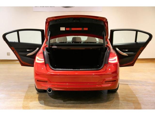 318i ナビ・バックカメラ・整備記録簿・禁煙車(24枚目)