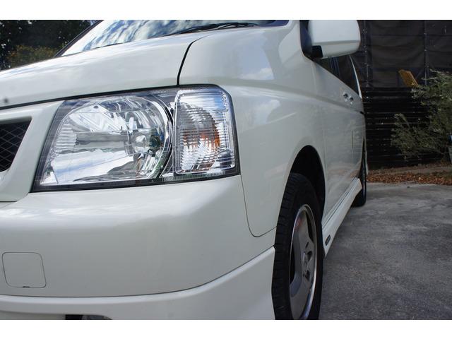 ステップワゴン Ｄ　４ＷＤ　片側電動スライドドア　エアロ　３列シート　キーレス　記録簿　純正アルミ（8枚目）