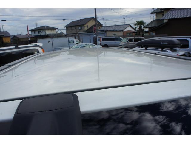 ステップワゴン Ｄ　４ＷＤ　片側電動スライドドア　エアロ　３列シート　キーレス　記録簿　純正アルミ（10枚目）