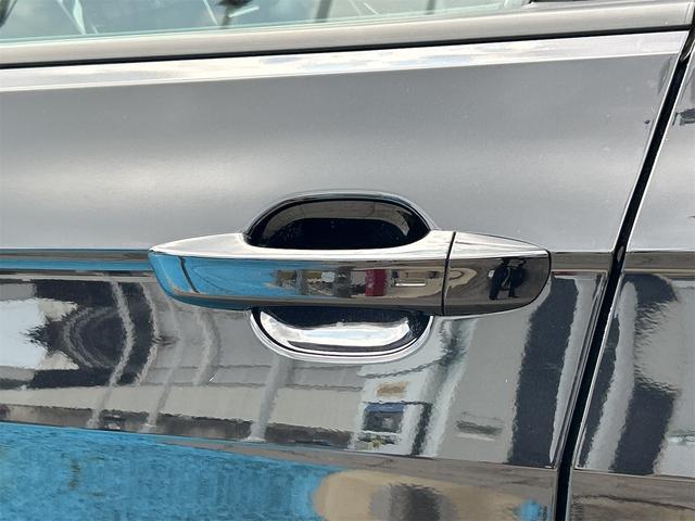 Ｔ－クロス ＴＳＩ　アクティブ　バックカメラ　クリアランスソナー　オートクルーズコントロール　パークアシスト　衝突被害軽減システム　ナビ　オートライト　ＬＥＤヘッドランプ　アルミホイール　スマートキー　アイドリングストップ（25枚目）