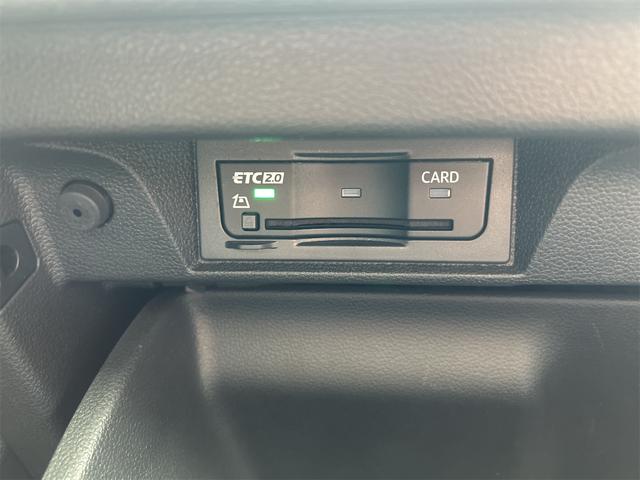 ゴルフヴァリアント ＴＤＩ　Ｒライン　プラチナムエディション　バックカメラ　ナビ　オートクルーズコントロール　衝突被害軽減システム　アルミホイール　オートライト　ＬＥＤヘッドランプ　ヘッドライトウォッシャー　サンルーフ　スマートキー（11枚目）