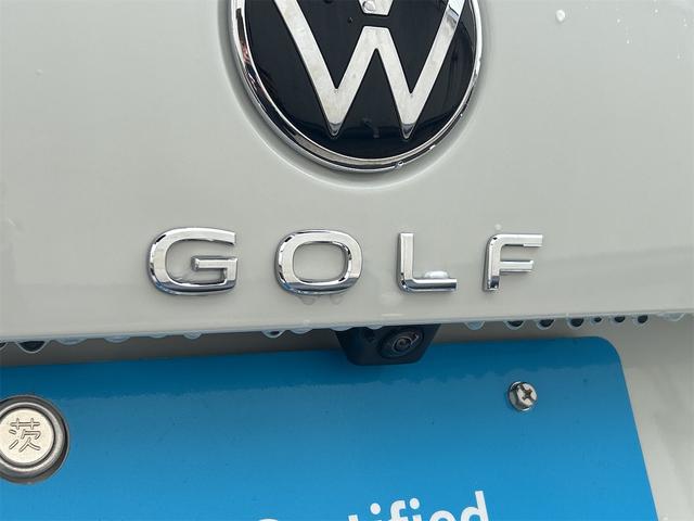 ゴルフヴァリアント ＴＤＩ　Ｒライン　プラチナムエディション　バックカメラ　ナビ　オートクルーズコントロール　衝突被害軽減システム　アルミホイール　オートライト　ＬＥＤヘッドランプ　ヘッドライトウォッシャー　サンルーフ　スマートキー（18枚目）
