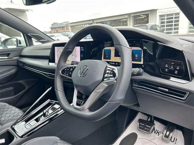 ゴルフヴァリアント ＴＤＩ　Ｒライン　プラチナムエディション　バックカメラ　ナビ　オートクルーズコントロール　衝突被害軽減システム　アルミホイール　オートライト　ＬＥＤヘッドランプ　ヘッドライトウォッシャー　サンルーフ　スマートキー（26枚目）
