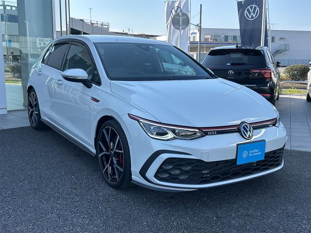 ゴルフＧＴＩ ベースグレード　ＥＴＣ　バックカメラ　ナビ　オートクルーズコントロール　レーンアシスト　衝突被害軽減システム　アルミホイール　ＬＥＤヘッドランプ　スマートキー　電動格納ミラー　シートヒーター　ＡＴ（13枚目）