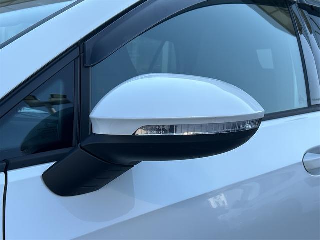 ゴルフＧＴＩ ベースグレード　ＥＴＣ　バックカメラ　ナビ　オートクルーズコントロール　レーンアシスト　衝突被害軽減システム　アルミホイール　ＬＥＤヘッドランプ　スマートキー　電動格納ミラー　シートヒーター　ＡＴ（30枚目）
