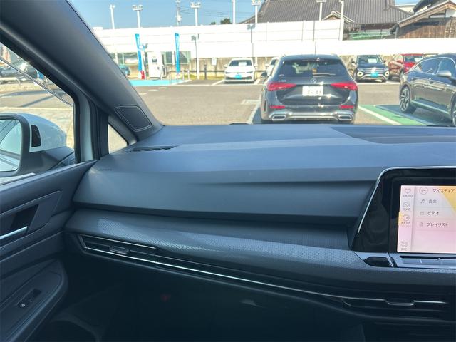 ゴルフＧＴＩ ベースグレード　ＥＴＣ　バックカメラ　ナビ　オートクルーズコントロール　レーンアシスト　衝突被害軽減システム　アルミホイール　ＬＥＤヘッドランプ　スマートキー　電動格納ミラー　シートヒーター　ＡＴ（39枚目）