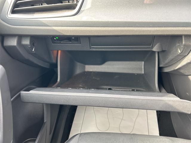 VOLKSWAGEN T-ROC TSI STYLE