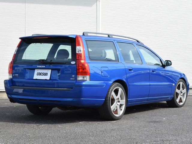 Ｖ７０ Ｒ　６速オートマチック　サンルーフ　２．５Ｌハイプレッシャーターボ　Ｐｅｇａｓｕｓ１８インチアルミホイール　シートヒーター　メモリー機能付８ウェイパワーシート　ＥＴＣ　禁煙車　２年保証付（8枚目）