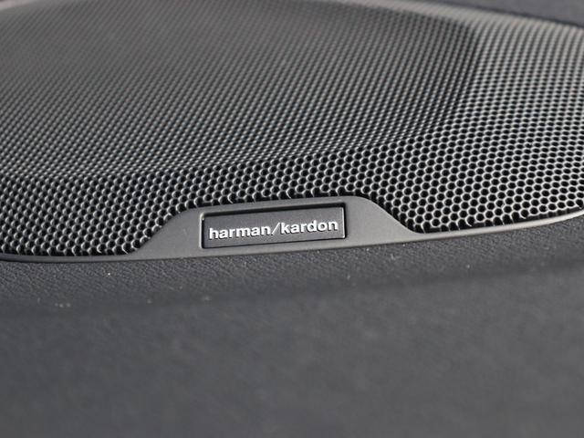 Ｄ４　インスクリプション　ｈａｒｍａｎ／ｋａｒｄｏｎプレミアムオーディオ　チャコール本革シート　モダンウッドパネル　アイドリングストップ　シートヒーター　パワーシート　キーレスドライブ　アダプティブクルーズコントロール　禁煙(23枚目)