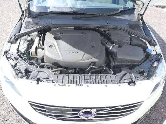 Ｖ６０ Ｄ４　ダイナミックエディション　ワンオーナー　特別仕様車　専用１８インチアルミホイール　グロスブラックパーツ　アダプティブクルーズコントロール　ソフトベージュインテリア　本革シート　レーンキープアシスト　シートヒーター　禁煙車（36枚目）