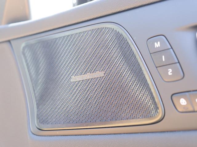 Ｔ５　インスクリプション　ｈａｒｍａｎ／ｋａｒｄｏｎ　１８インチアルミホイール　アンバーインテリア　パーフォレーテッド／ナッパレザーシート　３６０°ビューカメラ　シートヒーター　シートベンチレーション　リアエアコン　禁煙車(28枚目)