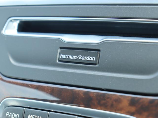 Ｖ７０ Ｔ４　クラシック　ｈａｒｍａｎ／ｋａｒｄｏｎプレミアムサウンド　チルトアップ機構付き電動サンルーフ　インスクリプションプログラムインテリア　ウォールナットウッドパネル　ＣＵＲＴ製ヒッチメンバー　アイドリングストップ（25枚目）