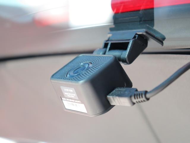VOLVO V40 T3 MOMENTUM