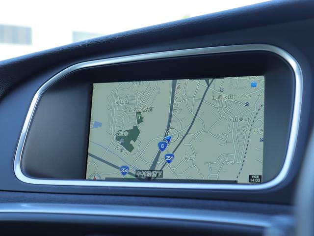 VOLVO V40 T3 MOMENTUM