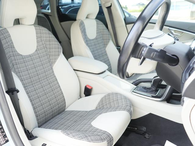 VOLVO V40 T3 MOMENTUM