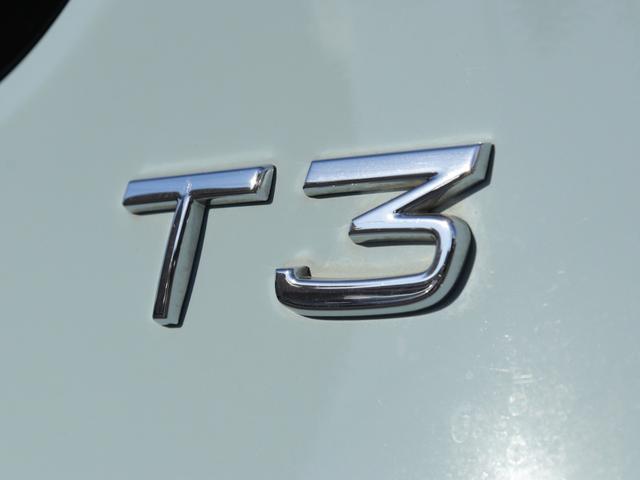 VOLVO V40 T3 MOMENTUM