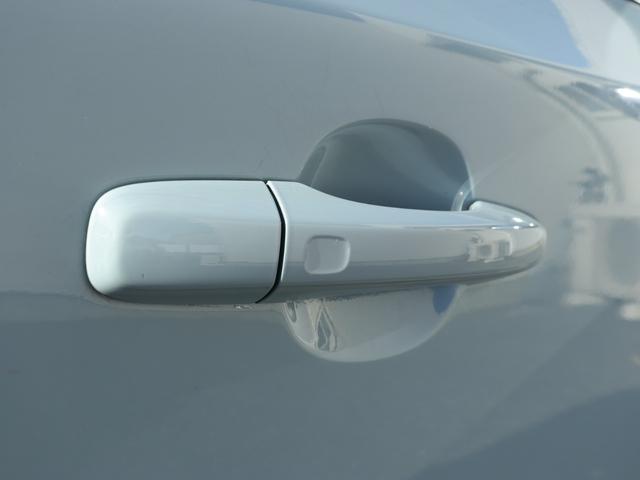 VOLVO V40 T3 MOMENTUM
