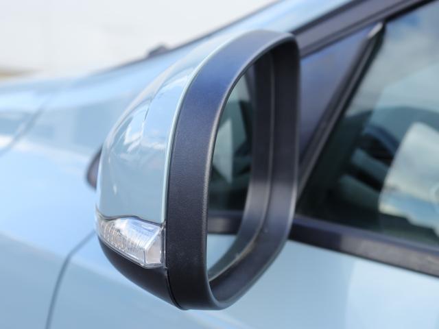 VOLVO V40 T3 MOMENTUM