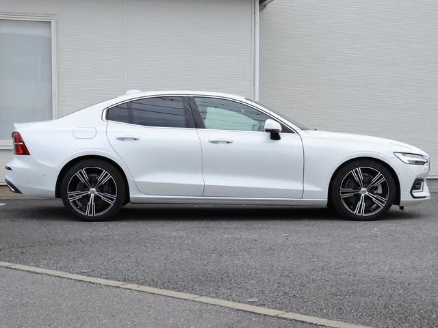 S60 T5 インスクリプション Bowers&Wilkinsプレミアムオーディオ マルーンブラウン本革シート パノラマガラスサンルーフ シートヒーター シートベンチレーション マッサージ機能 ステアリングヒーター ドライブレコーダー(7枚目)