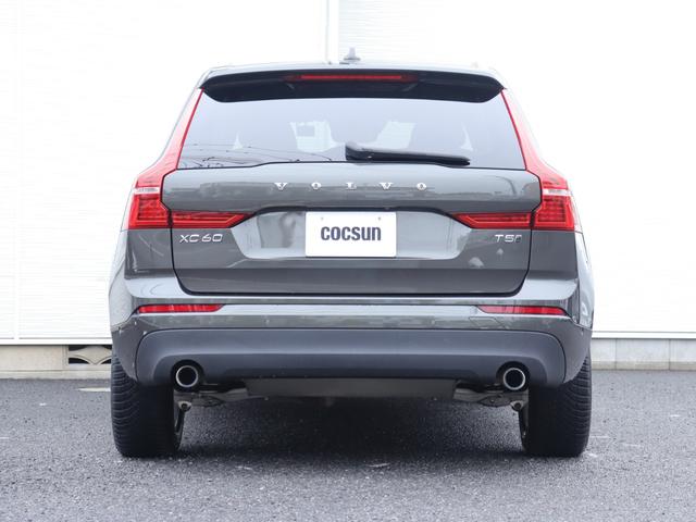 VOLVO XC60 T5 AWD MOMENTUM