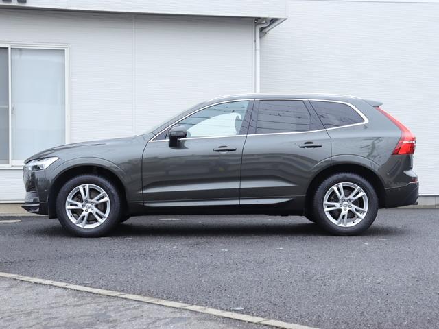 VOLVO XC60 T5 AWD MOMENTUM