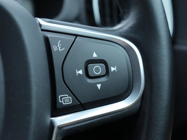 VOLVO XC60 T5 AWD MOMENTUM