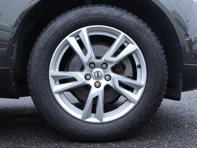 VOLVO XC60 T5 AWD MOMENTUM