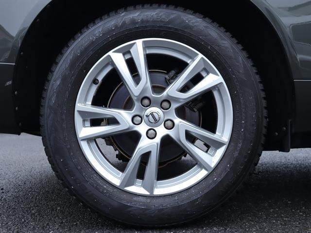 VOLVO XC60 T5 AWD MOMENTUM