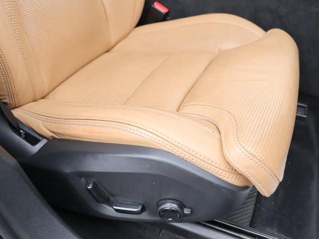 XC60 T5 AWD インスクリプション Bowers&Wilkinsプレミアムオーディオ パノラマガラスサンルーフ アンバー/パーフォレーテッドファインナッパレザー シートヒーター ステアリングヒーター シートベンチレーション 禁煙車(35枚目)