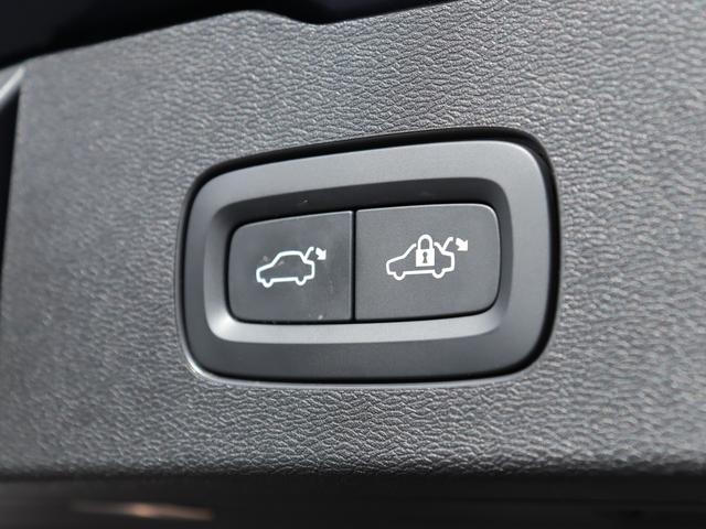 V60 クロスカントリー B5 AWD プロ ワンオーナー Bowers&Wilkinsプレミアムオーディオ パノラマガラスサンルーフ パーフォレーテッドファインナッパレザー シートヒーター シートベンチレーション マッサージ機能 リアエアコン(42枚目)