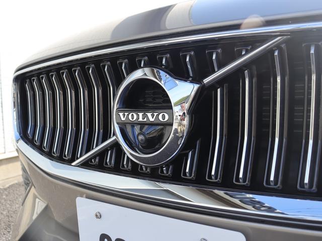 V60 リチャージ PHV T6 AWD インスクリプション harman/kardonプレミアムオーディオ パノラマガラスサンルーフ オレフォスクリスタルシフトノブ パーフォレーテッドファインナッパレザー マッサージ機能 シートヒーター シートベンチレーション(48枚目)