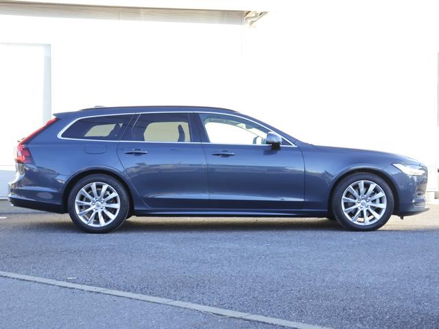 V90 B5 モメンタム Googleインフォテインメントシステム ブロンド本革シート シートヒーター ステアリングヒーター リアエアコン/シートヒーター パワーテールゲート 前後ドライブレコーダー 禁煙車(7枚目)