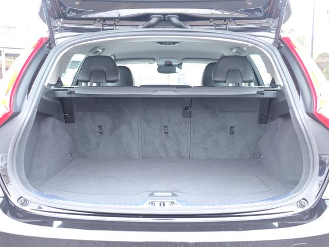 V60 D4 タック 本革シート フロント両席パワーシート フロントシートヒーター ナビゲーション 12セグ地上デジタルTV リアビューカメラ PCCキーレスドライブ 17インチアルミホイール ETC 禁煙車(38枚目)